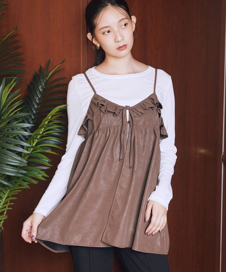 ♡MAITRESSE♡異素材アウター♡ トレンド素材✨レザーのキャミ