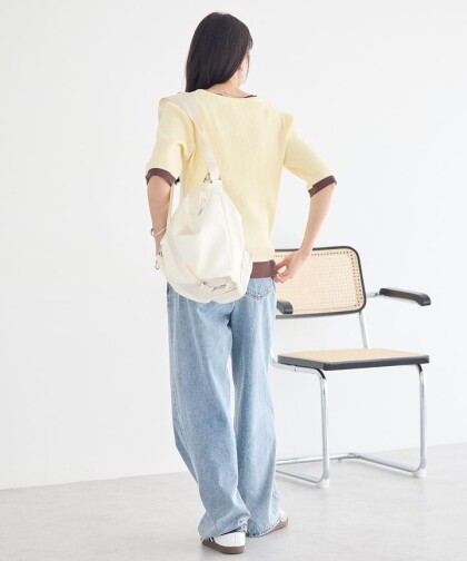 配色デザインが映えるニットトップス🌈