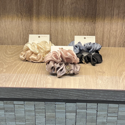 ♡新作 セットシュシュ♡