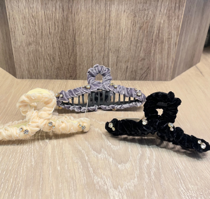 ♡新作ベロアバンス♡