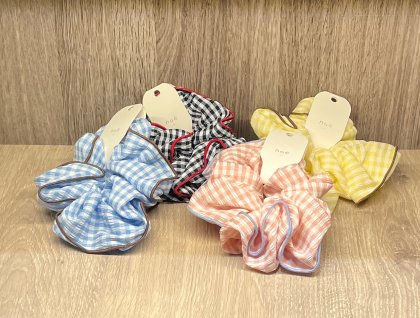 ♡新作 シュシュ♡