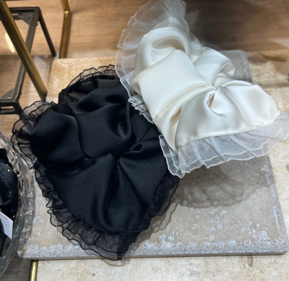 ♡新作シュシュ♡