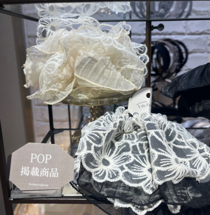 ♡新作 シュシュ♡