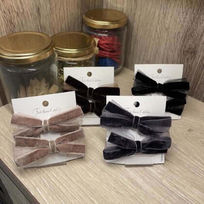 ♡新作 ベロアミニクリップ♡