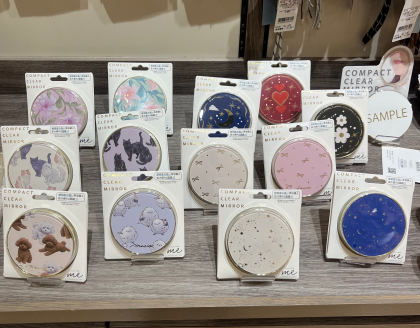 ♡再入荷　コンパクトミラー♡