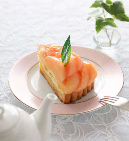 店舗限定🍑桃のタルト