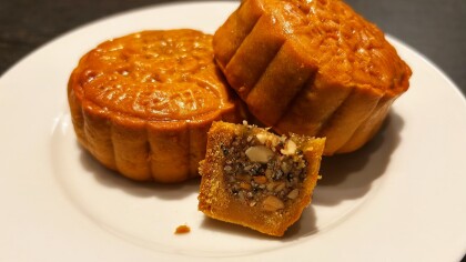 9月数量限定！伝統お菓子【月餅】販売中