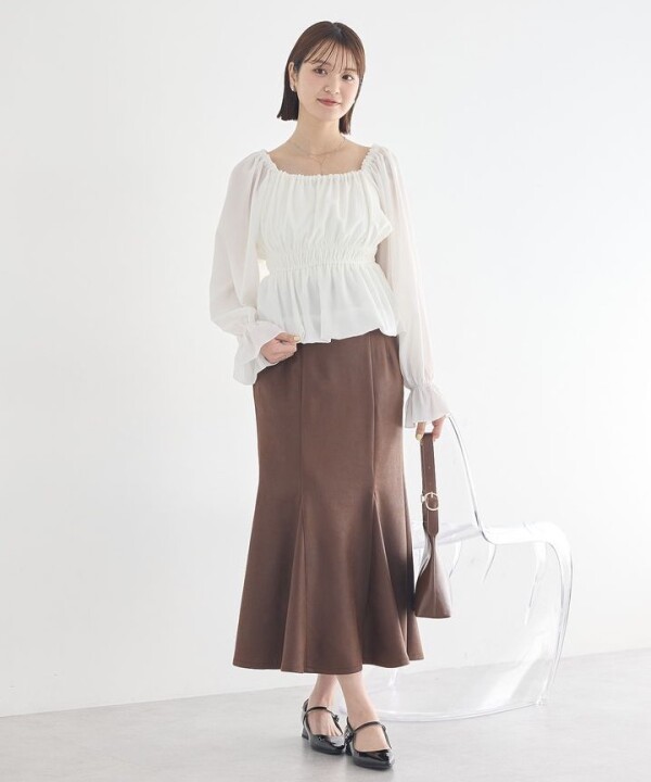 一枚で決まる春の主役ブラウス👑💗