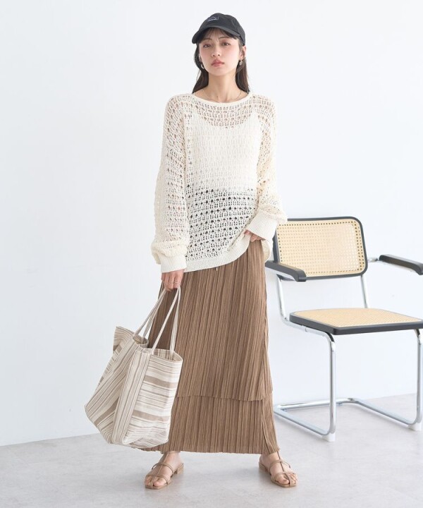 透け感がかわいい♡メッシュニットで抜け感コーデ🤍