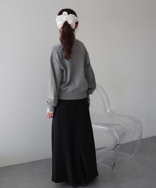 春らしいバイカラーカーディガン🌸