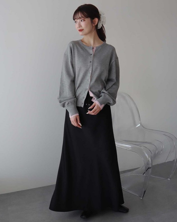 春らしいバイカラーカーディガン🌸