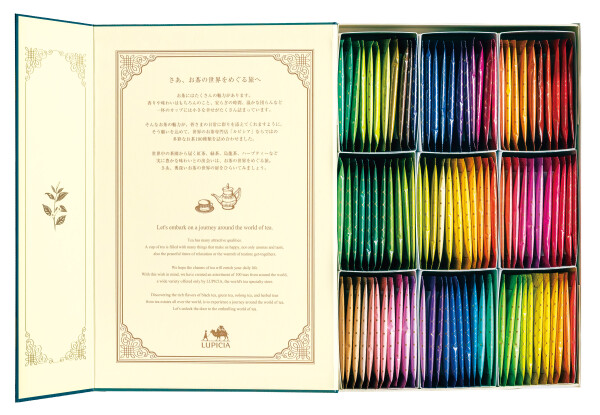 100種のお茶が紡ぐ贅沢な時間