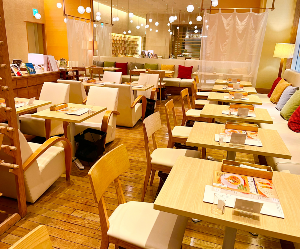 めん、色いろ。いつでも、おやつ。