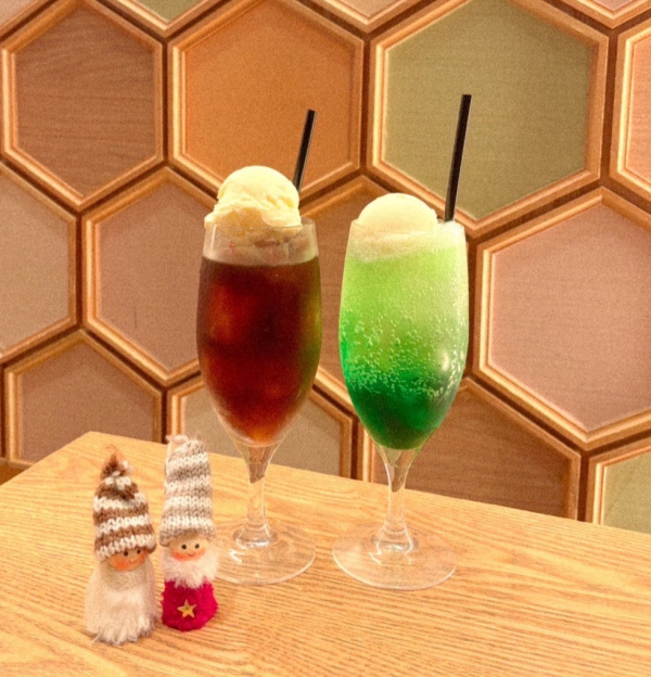 人気のフロートメニュー