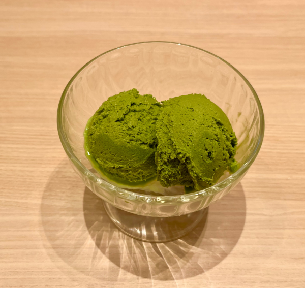季節限定「抹茶アイス」