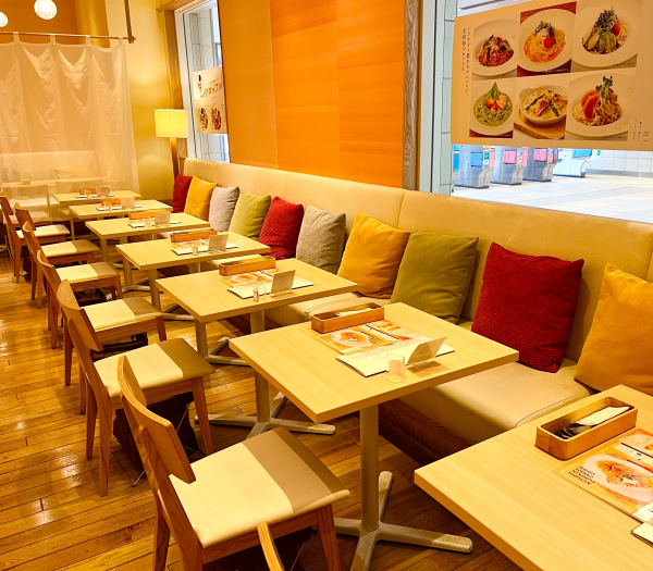 めん、色いろ。いつでも、おやつ。