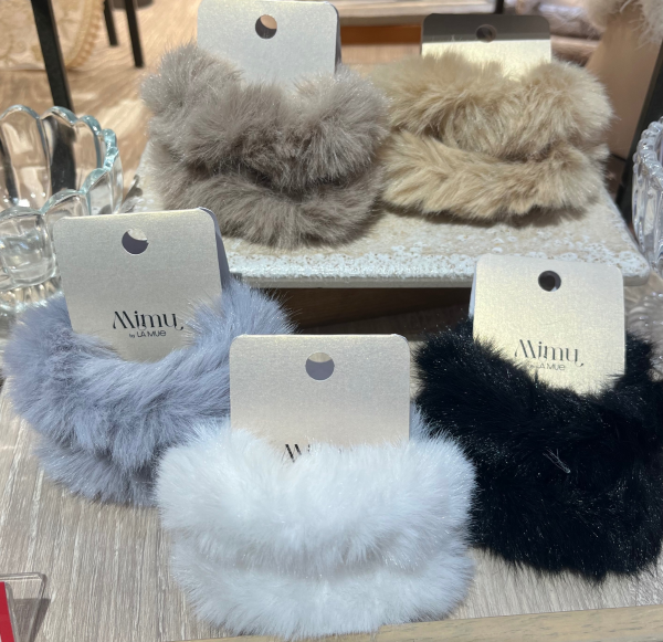 ♡再入荷 ファーシュシュ♡