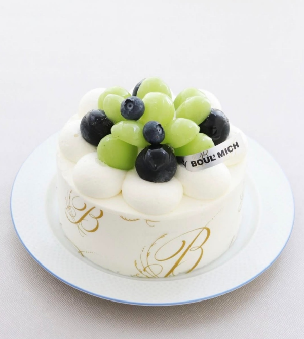 ９月限定ケーキ「ぶどうのショートケーキ」