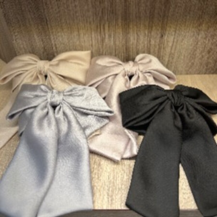 ♡新作 リボンバンス♡