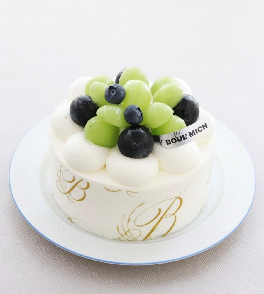 ９月限定ケーキ「ぶどうのショートケーキ」