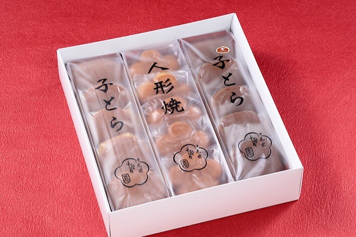 お土産に最適！❇️ミニどら焼と人形焼のお詰め合わせ❇️